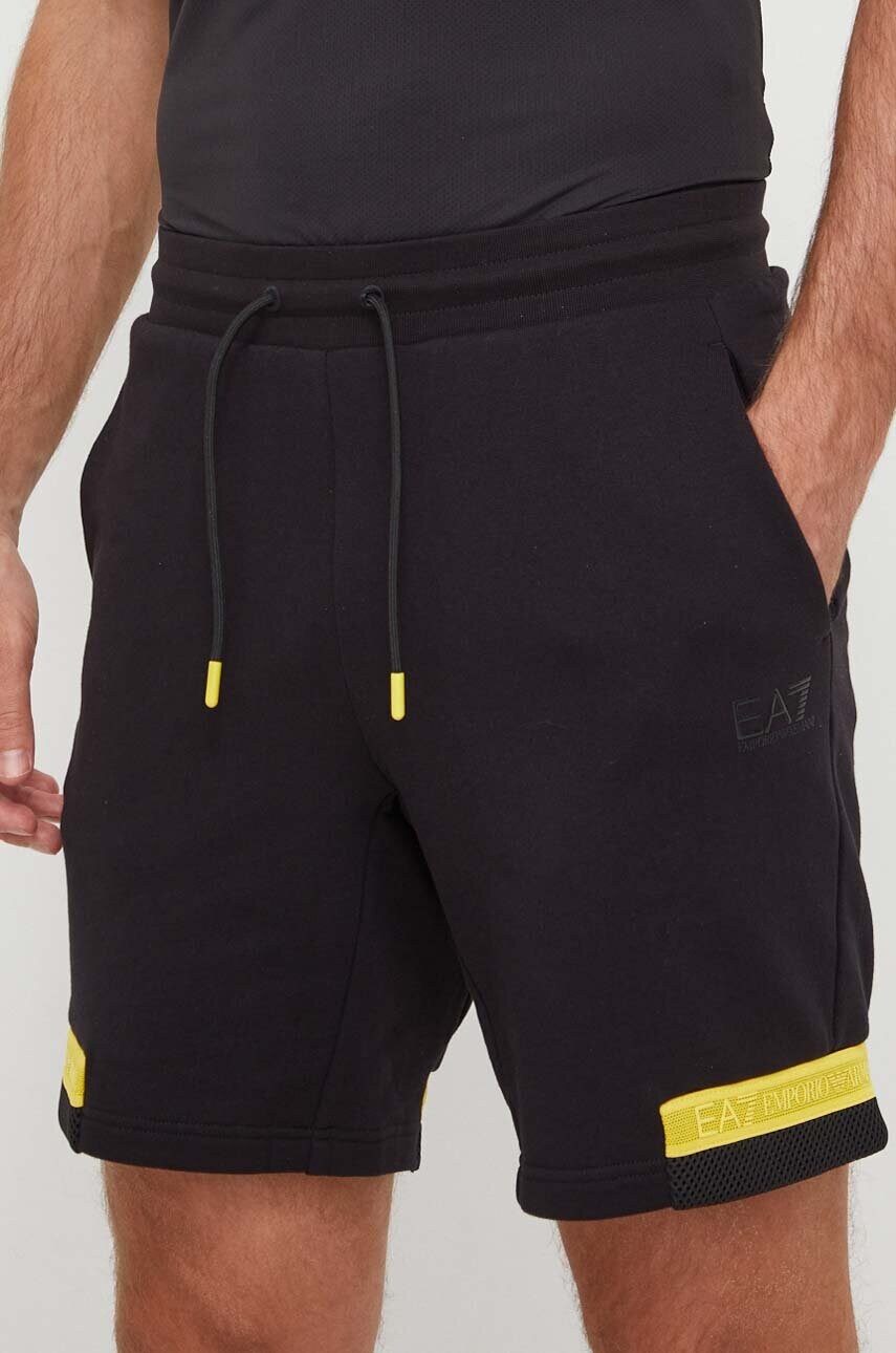 

Хлопковые шорты EA7 Emporio Armani цвет чёрный