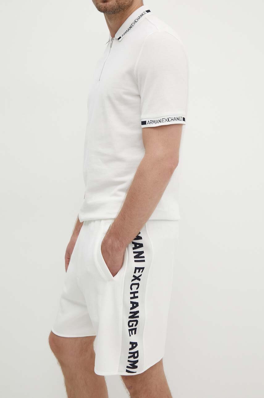 

Къс панталон Armani Exchange в бяло, Бял