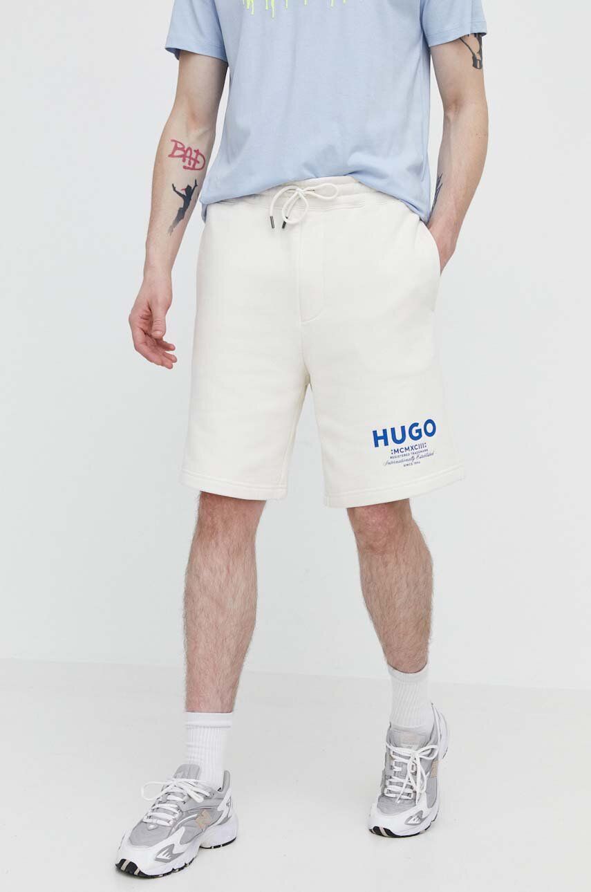 Hugo Blue pantaloni scurti din bumbac culoarea bej
