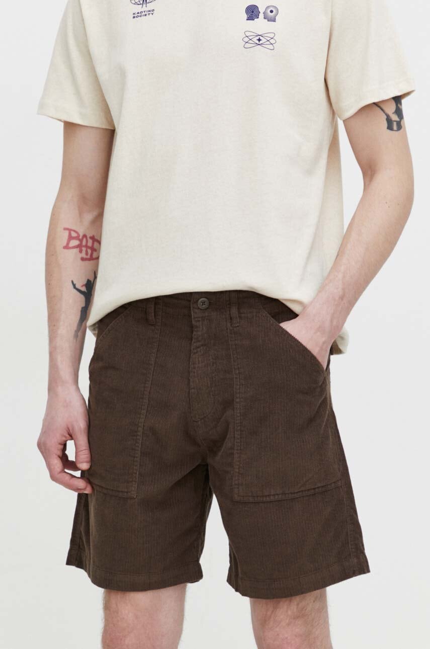 Quiksilver pantaloni scurti din velur culoarea maro