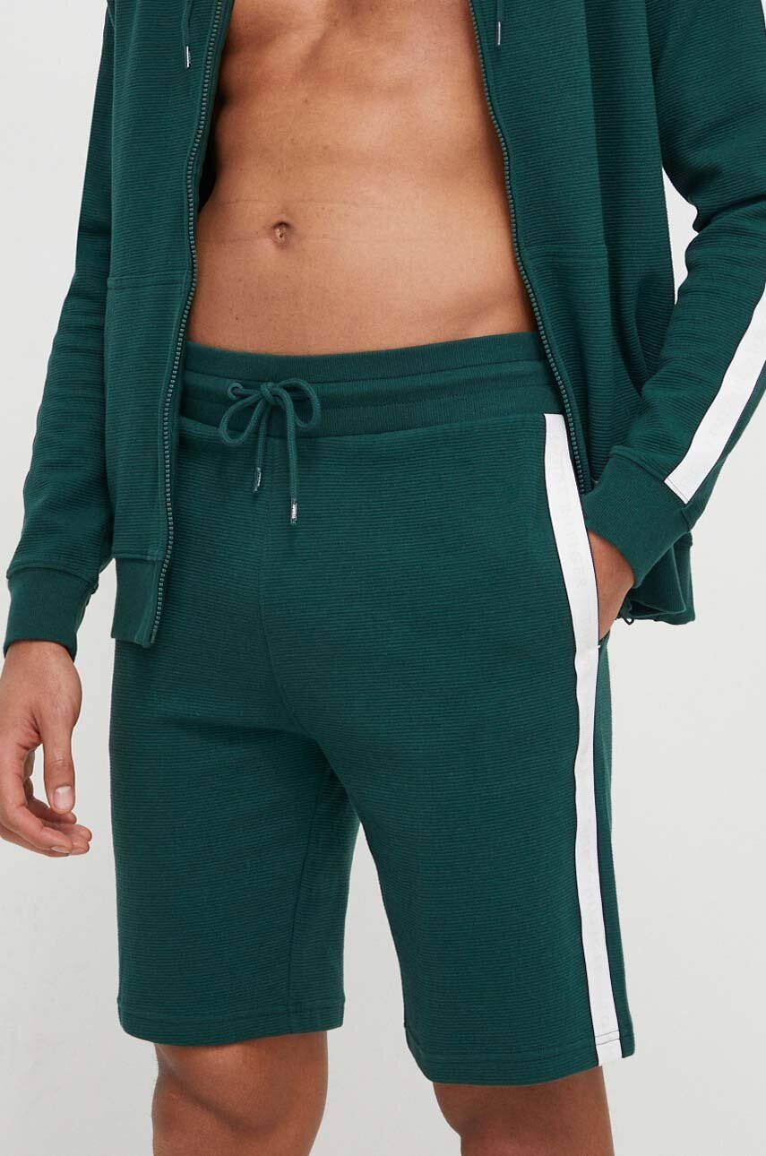 

Домашен къс панталон Tommy Hilfiger в зелено UM0UM03008, Зелен
