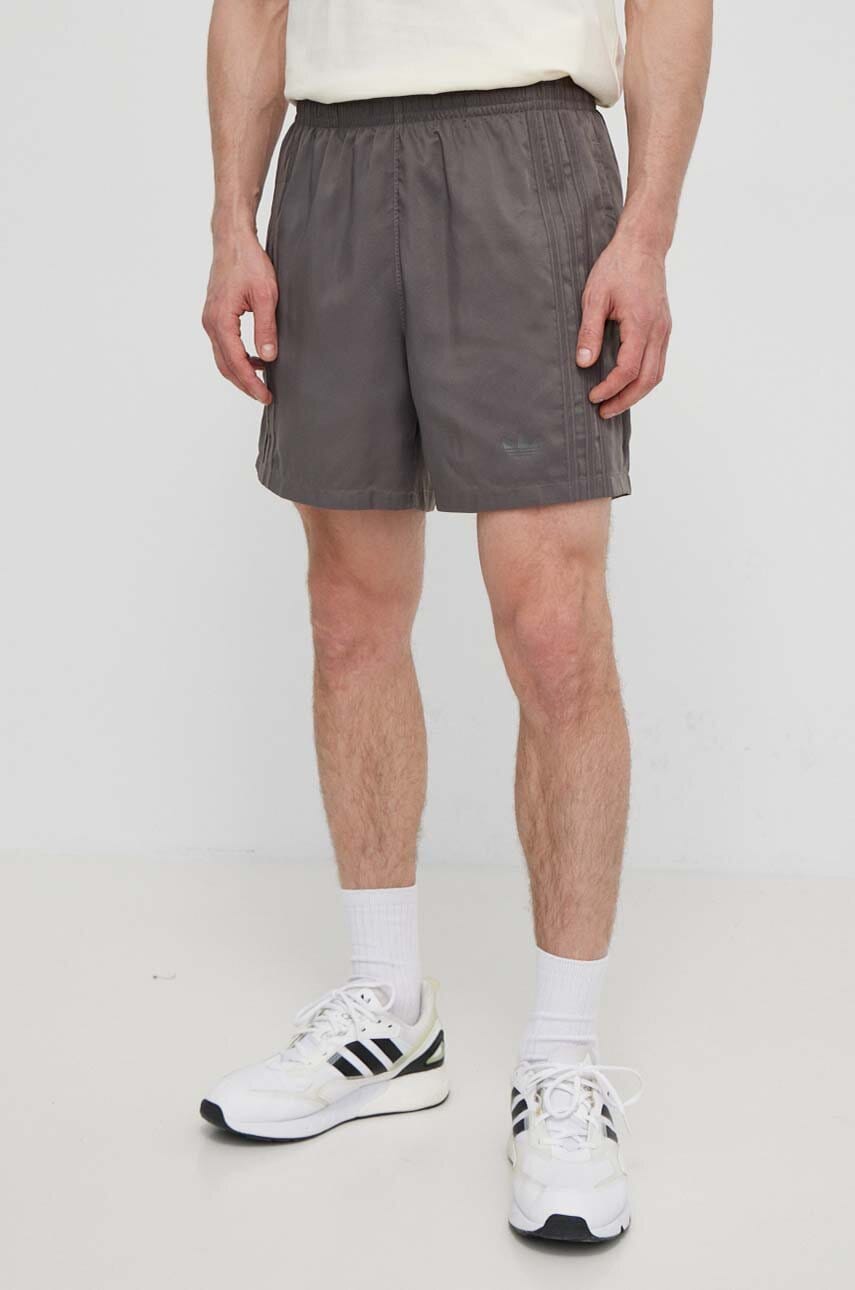 adidas Originals pantaloni scurti barbati, culoarea maro, IT7467 adidas Originals pantaloni scurti barbati, culoarea maro, IT7467