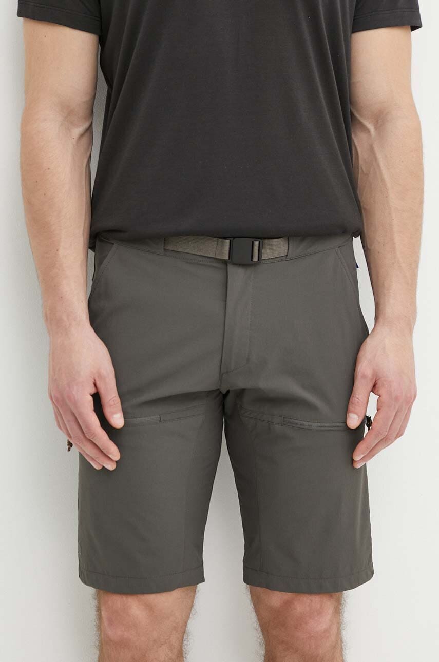 Fjallraven pantaloni scurți outdoor High Coast culoarea verde, F82894 Fjallraven pantaloni scurți outdoor High Coast culoarea verde, F82894