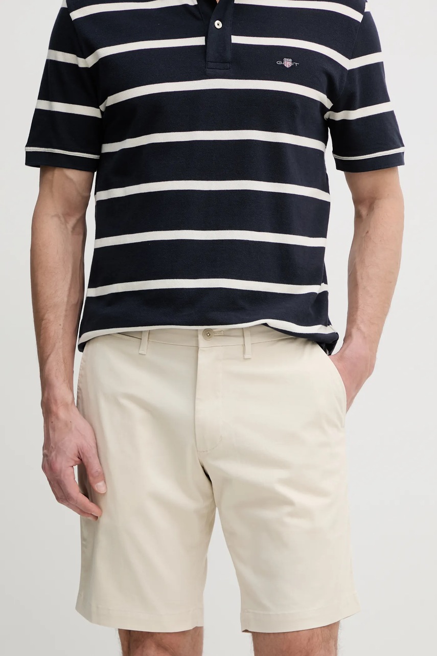 

Къс панталон Tommy Hilfiger в бежово, Бежов