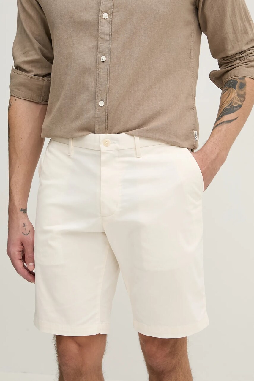 Levně Kraťasy Tommy Hilfiger pánské, bílá barva