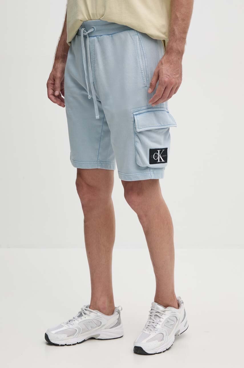 

Памучен къс панталон Calvin Klein Jeans в синьо J30J325137, Син