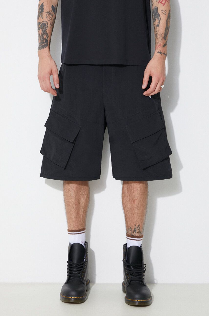 Marcelo Burlon pantaloni scurti Cross Nylon Cargo Shorts barbati, culoarea negru, CMCS001S24FAB0011001