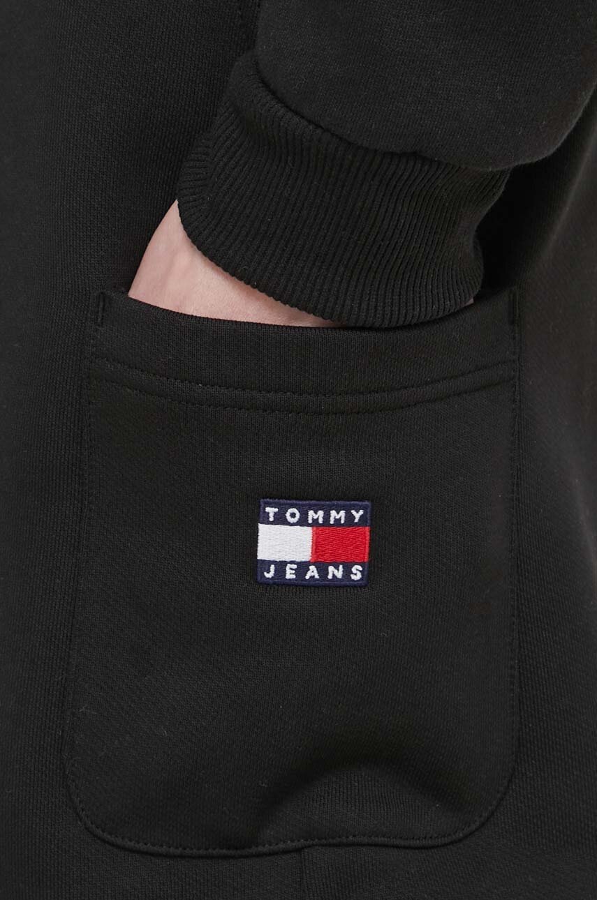 Бавовняні шорти Tommy Jeans колір чорний 