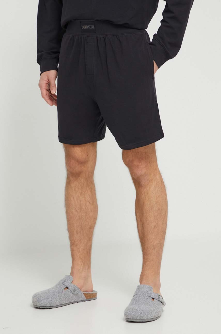 

Домашен къс панталон Calvin Klein Underwear в черно 000NM2570E, Черен