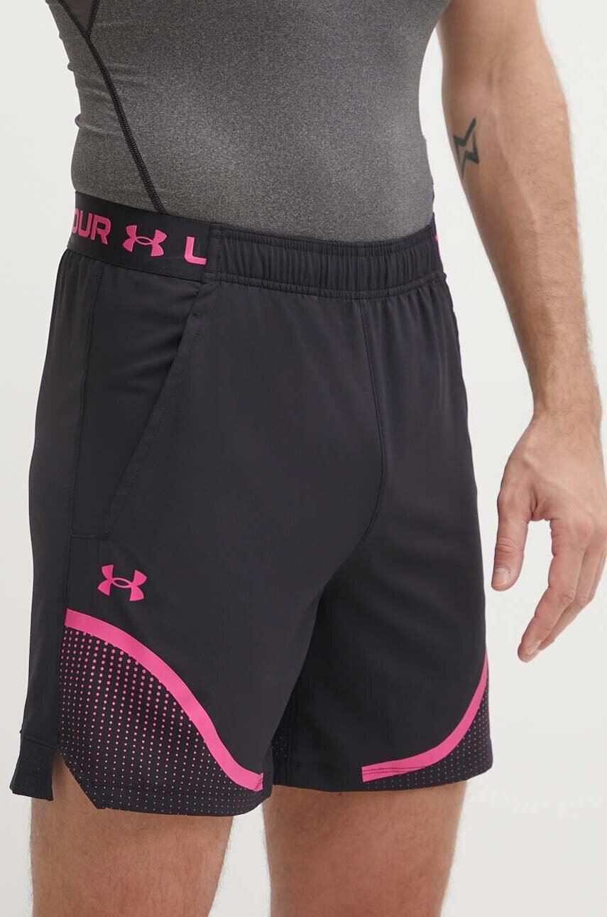 

Къс панталон за трениране Under Armour Vanish в черно, Черен