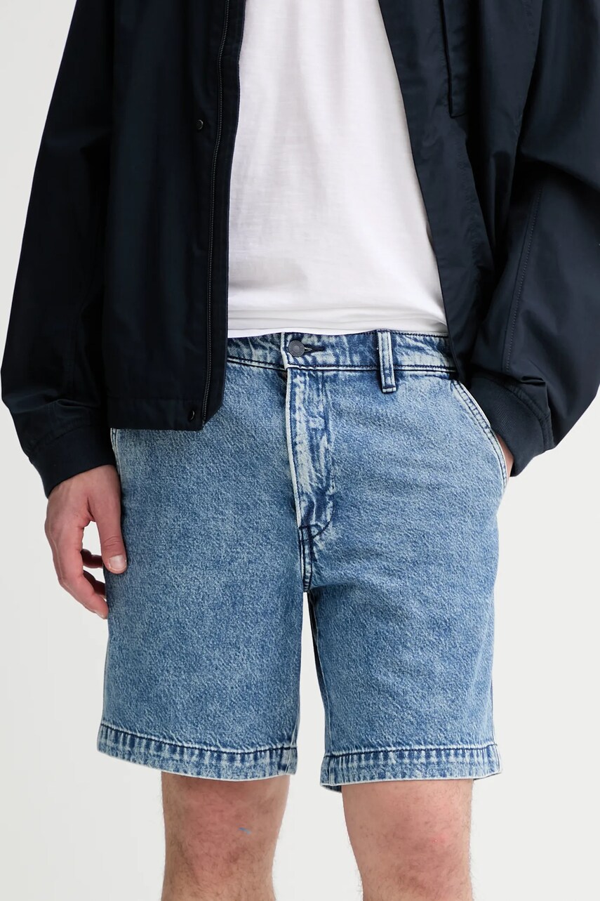 Levi\'s pantaloni scurti din bumbac culoarea alb