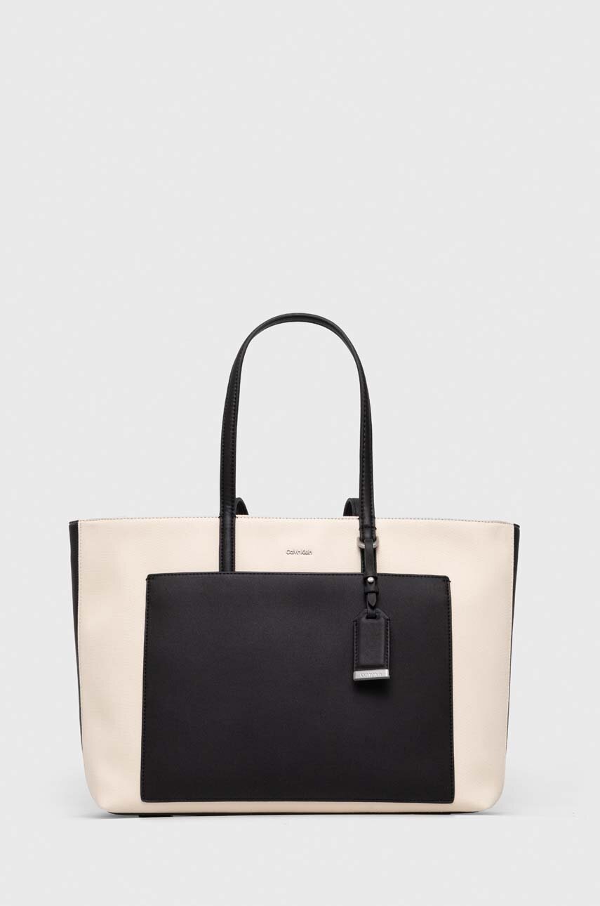 

Чанта Calvin Klein в бежово K60K611361, Бежов