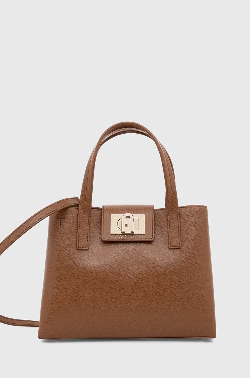 

Кожаная сумочка Furla цвет коричневый