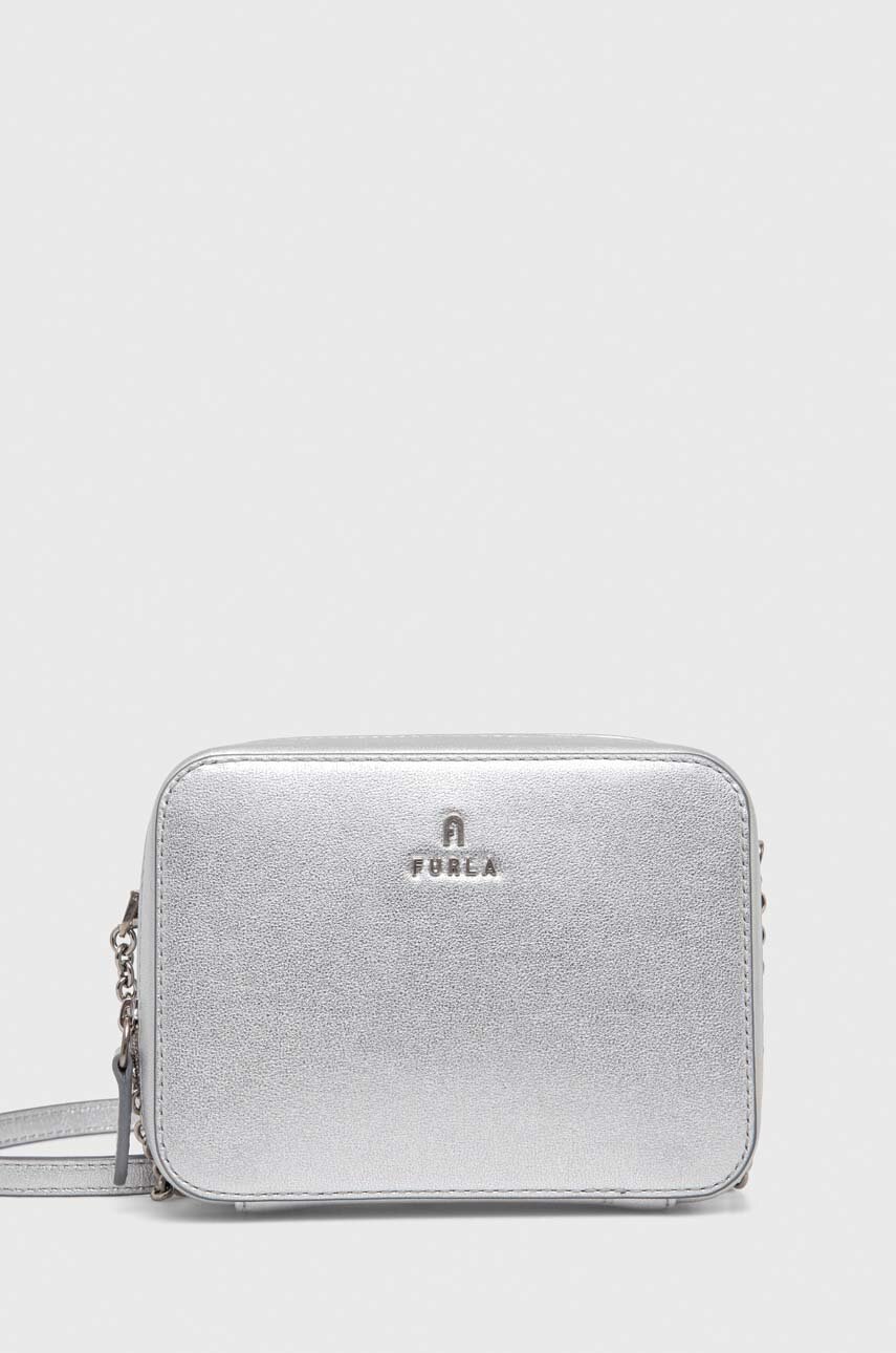 

Кожаная сумочка Furla Camelia цвет серебрянный