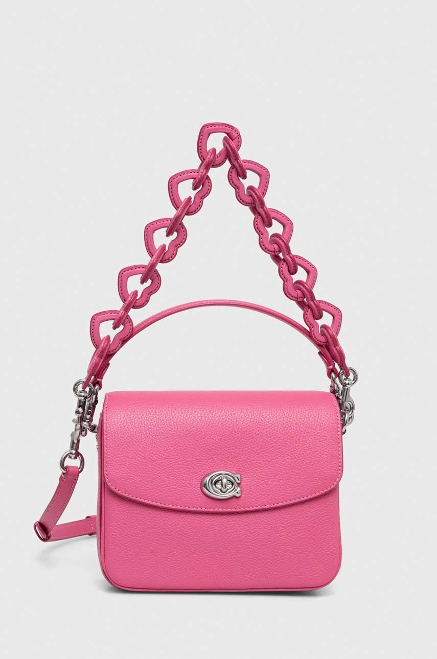 Levně Kožená kabelka Coach Cassie růžová barva