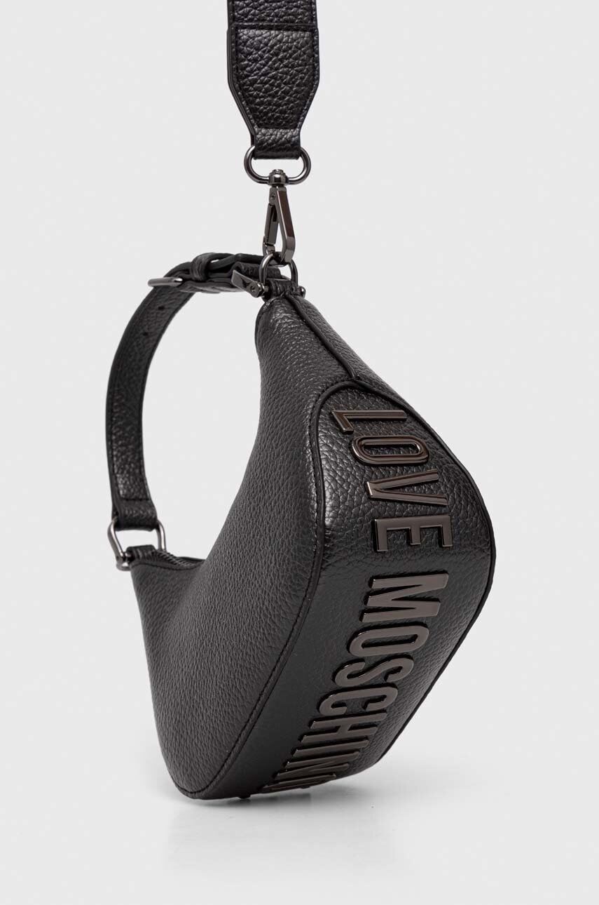 

Чанта Love Moschino в черно, Черен