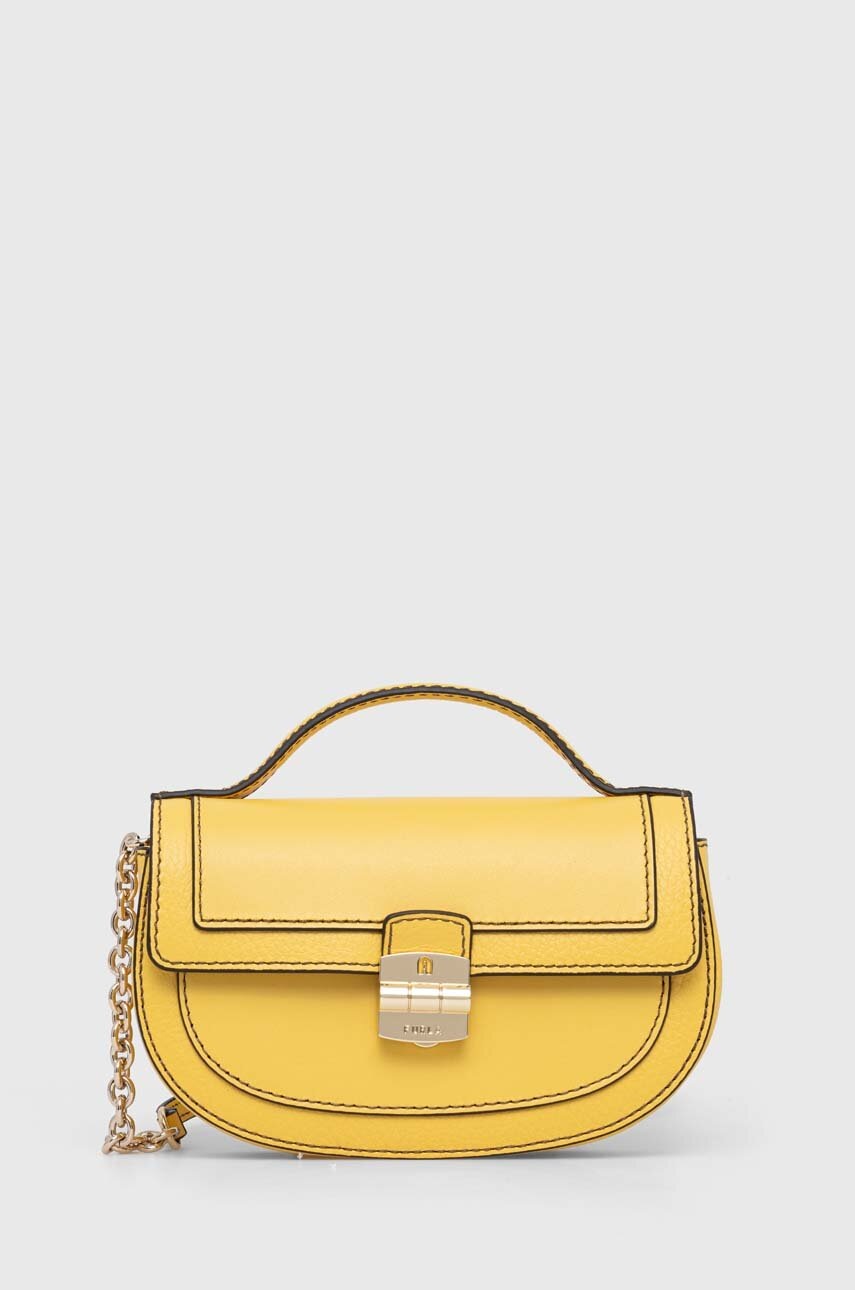 

Кожена чанта Furla в жълто, Жълт
