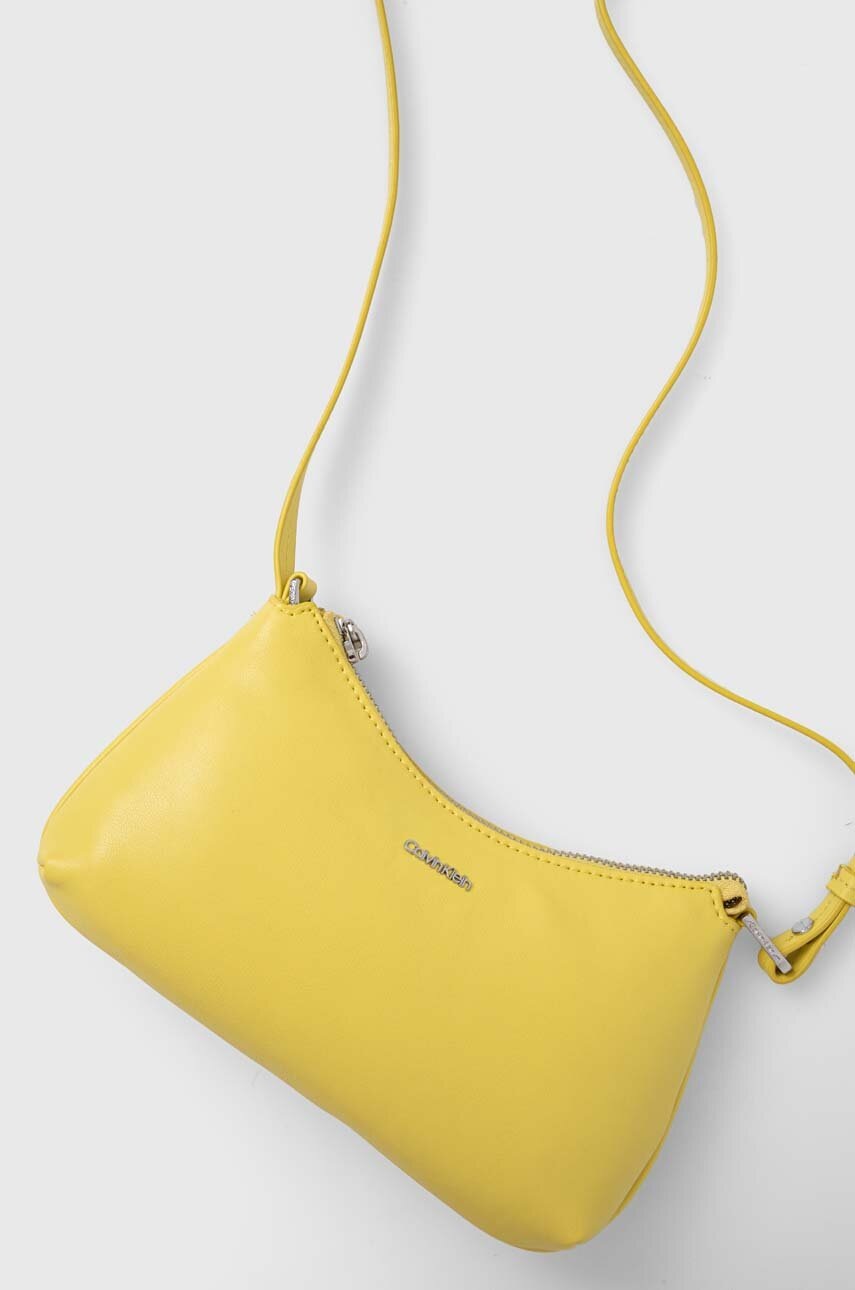 

Чанта Calvin Klein в жълто K60K611681, Жълт