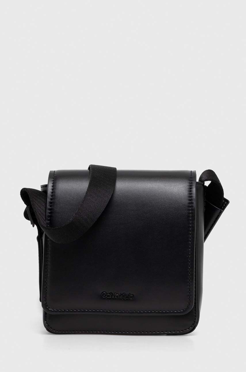Levně Ledvinka Calvin Klein černá barva, K50K511236