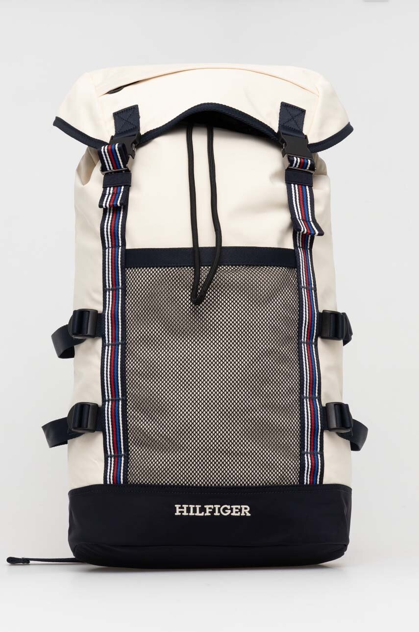

Раница Tommy Hilfiger в бежово голям размер с десен AM0AM12305, Бежов