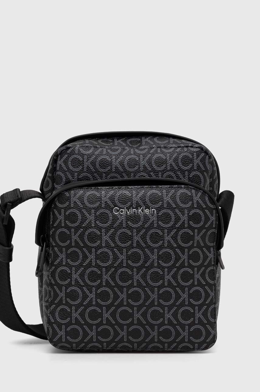 

Чанта през рамо Calvin Klein в черно K50K511597, Черен