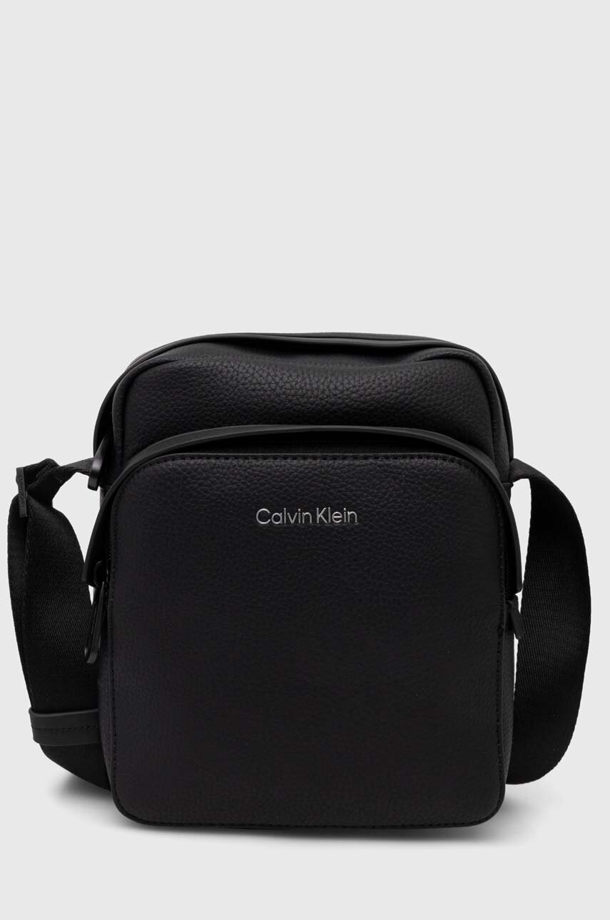

Чанта през рамо Calvin Klein в черно K50K511606, Черен