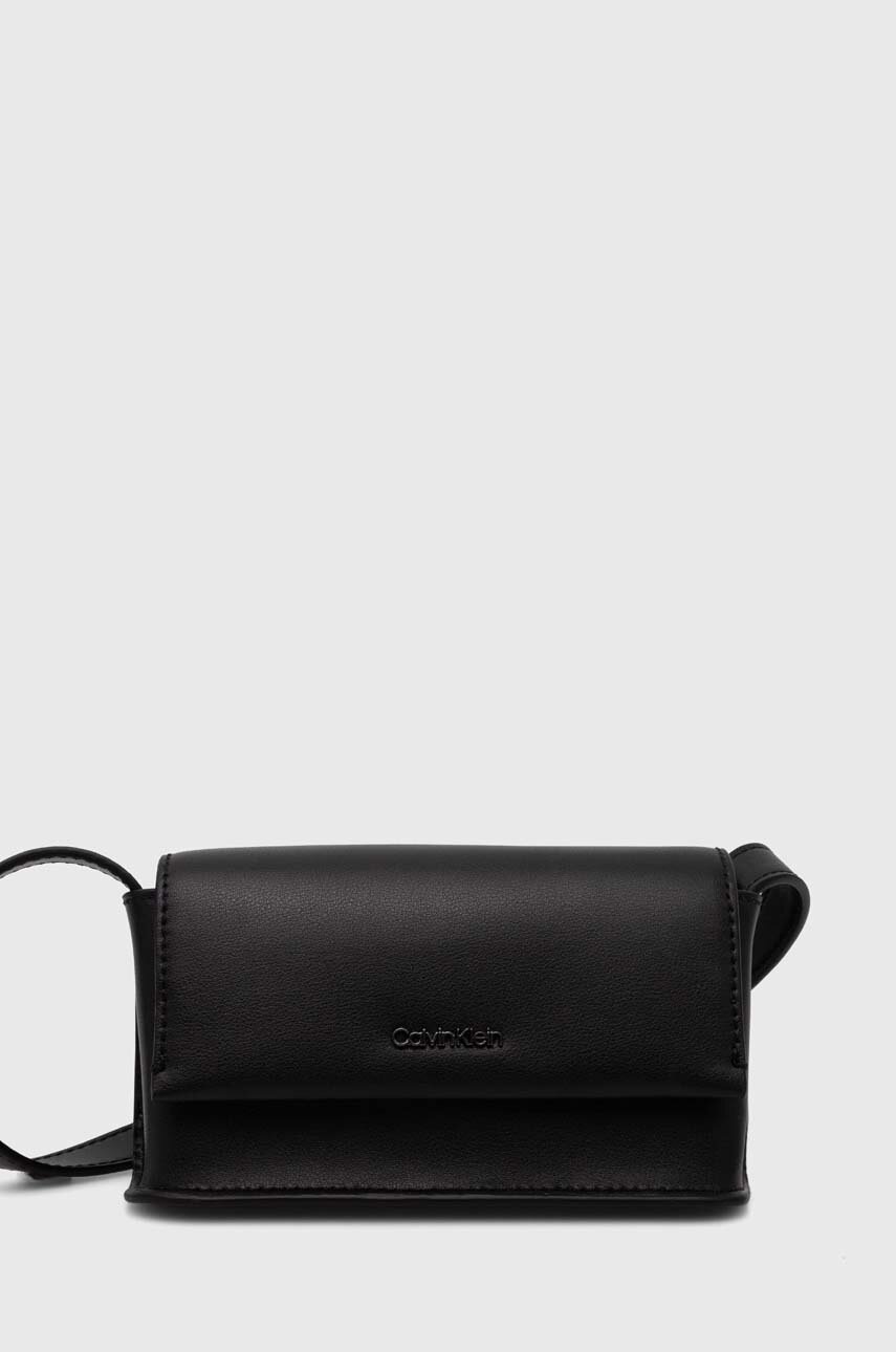 

Чанта през рамо Calvin Klein в черно K50K511591, Черен