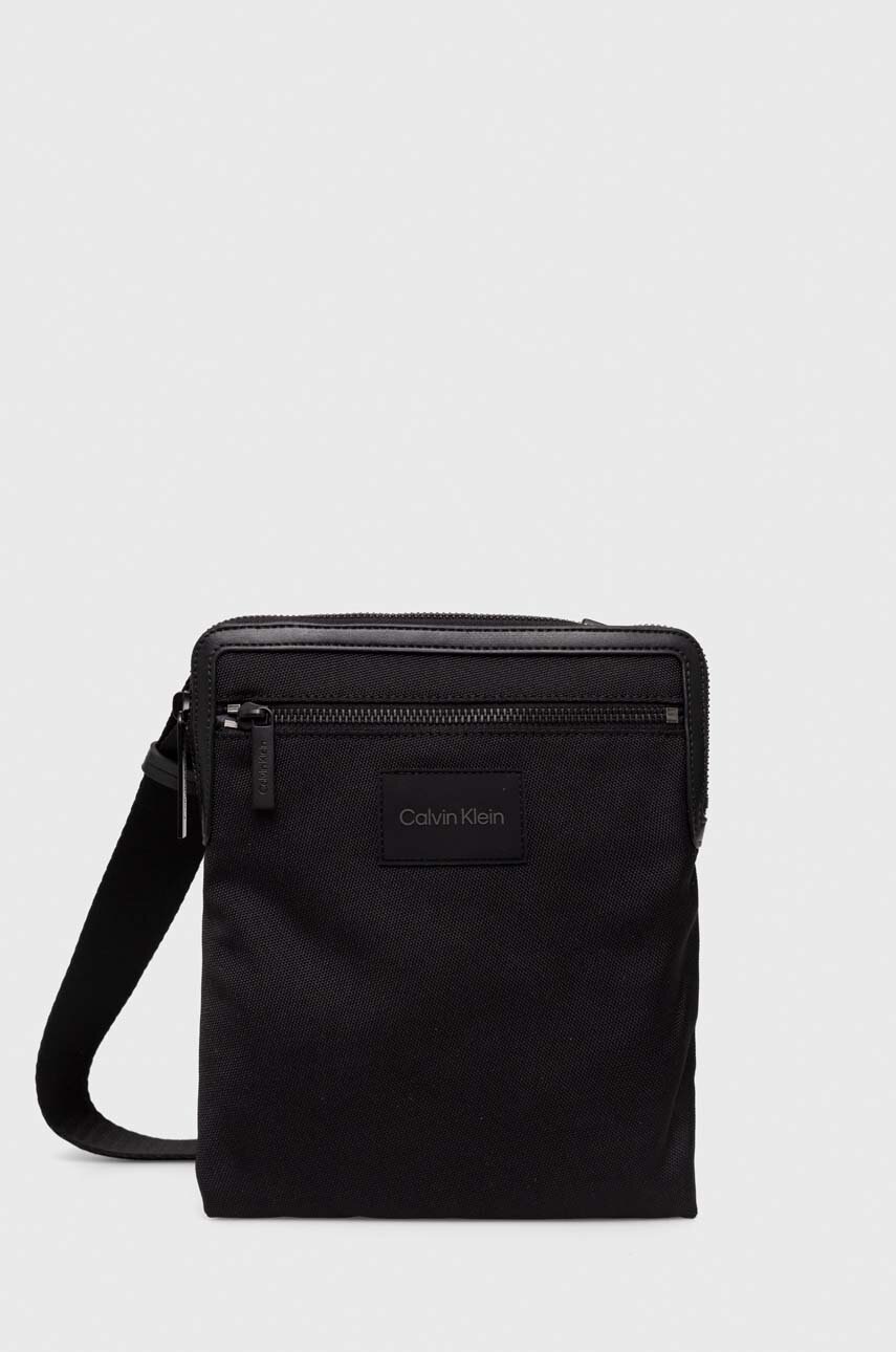 

Чанта през рамо Calvin Klein в черно K50K511626, Черен