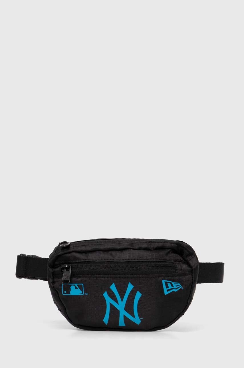 

Чанта за кръст New Era MLB MICRO NEW YORK YANKEES в черно 60503768, Черен