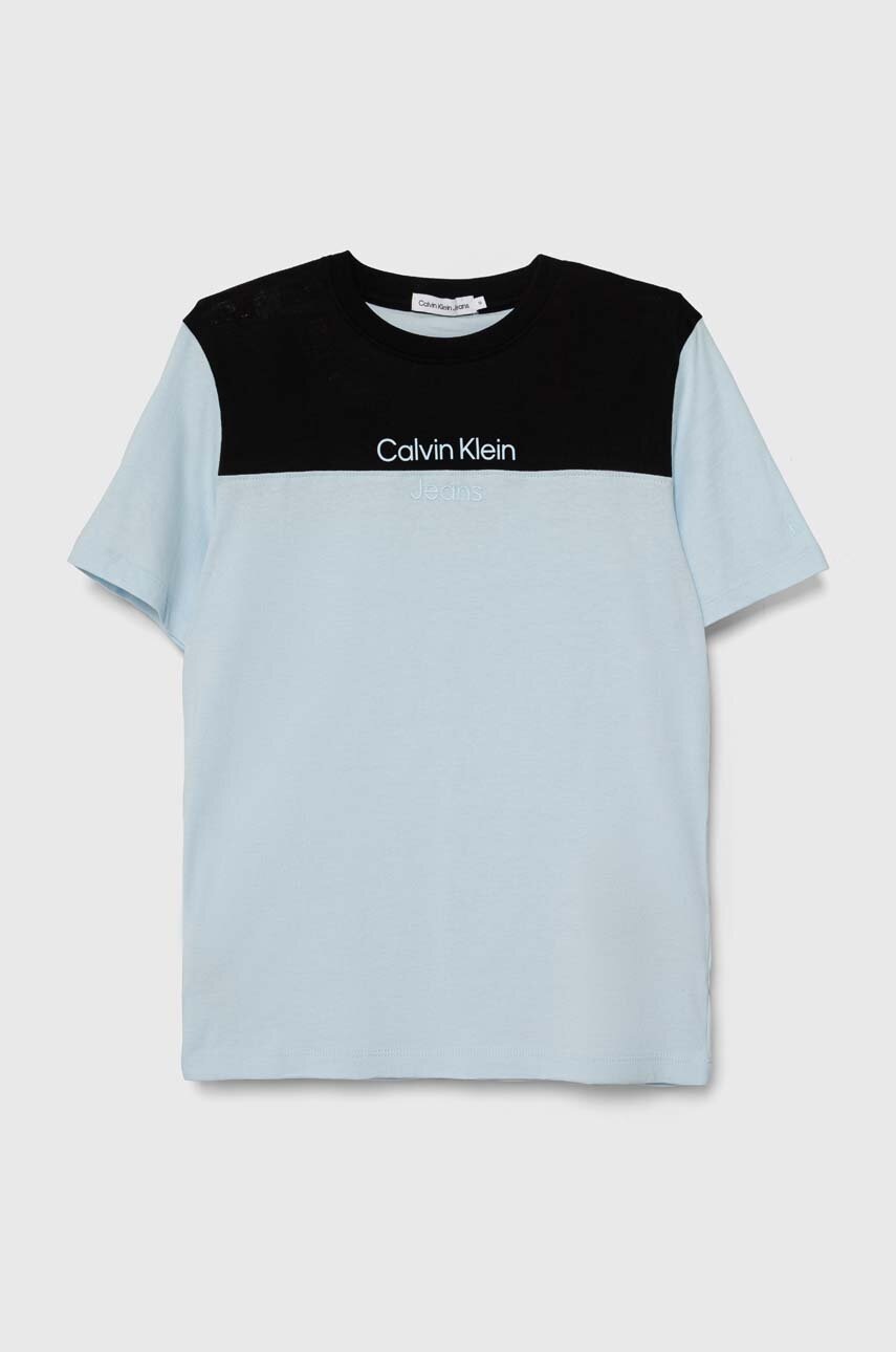 

Детска памучна тениска Calvin Klein Jeans в синьо с десен, Син