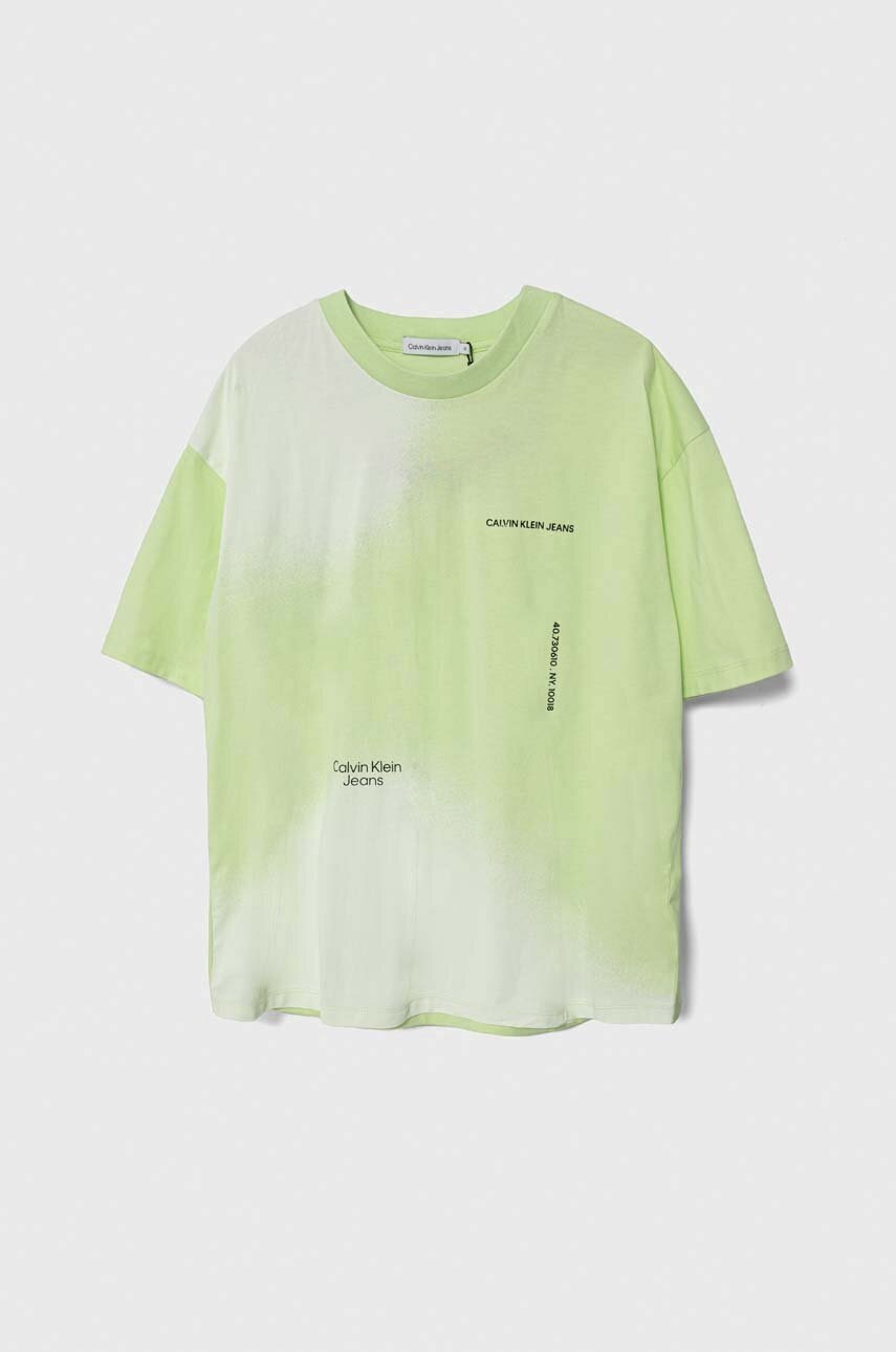 

Детска памучна тениска Calvin Klein Jeans в зелено с десен, Зелен