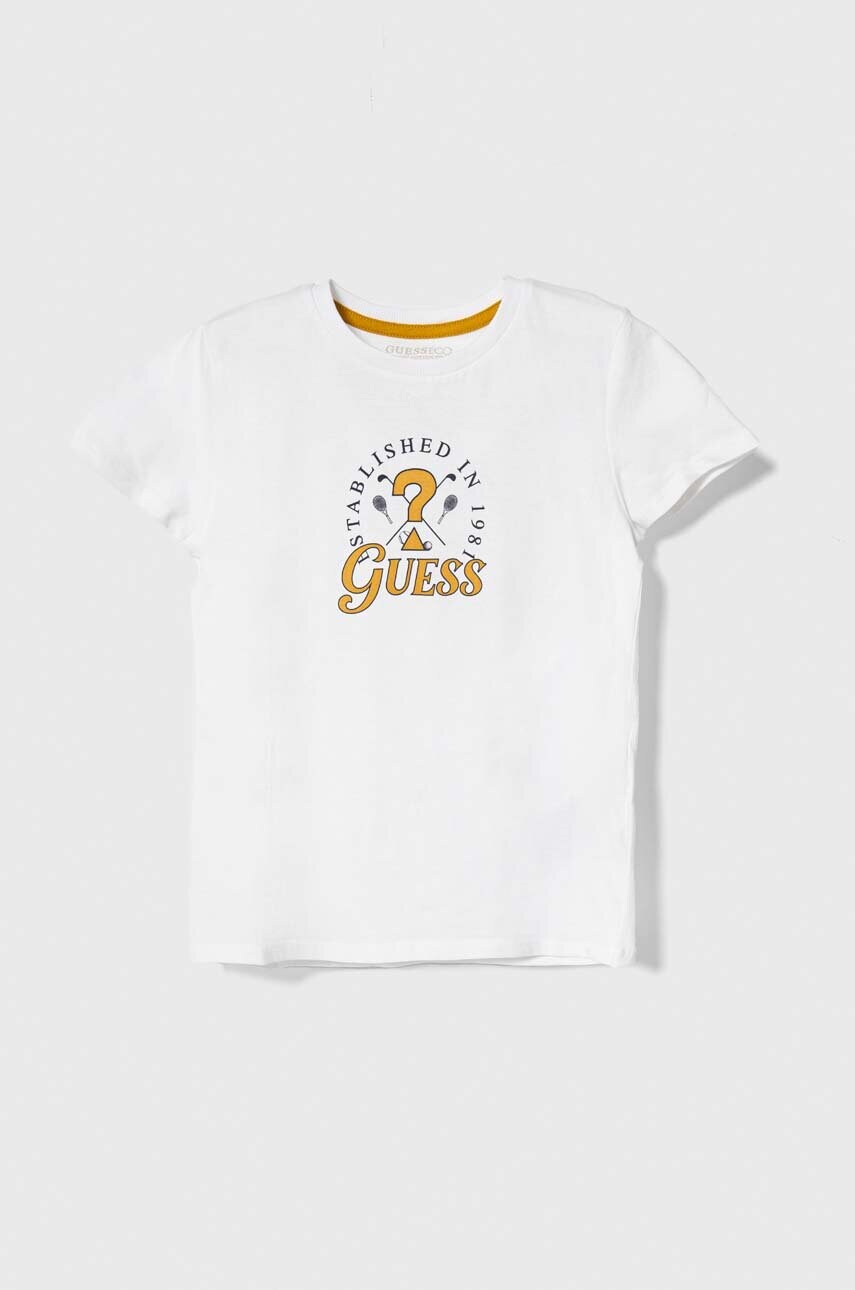 

Детская хлопковая футболка Guess цвет белый с принтом