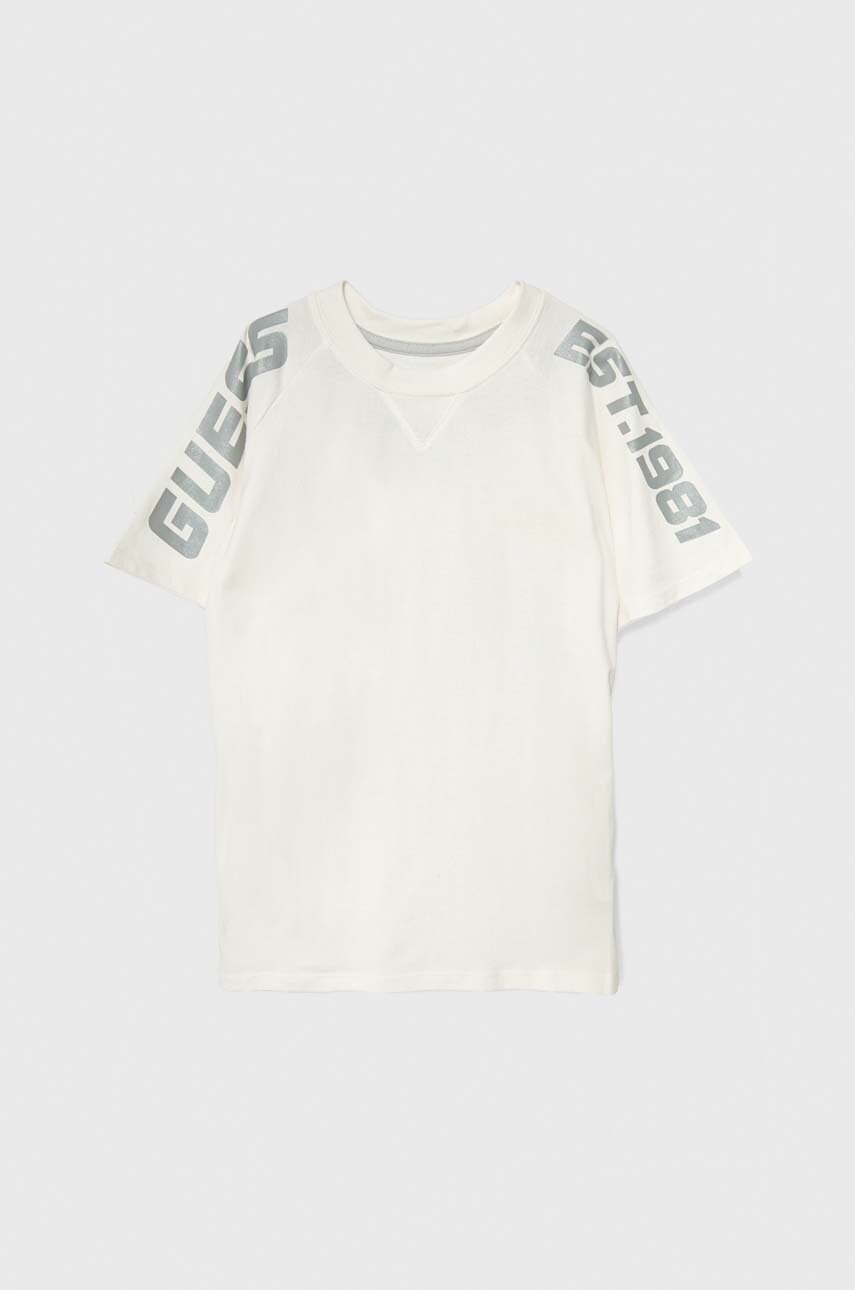 

Детская хлопковая футболка Guess цвет белый с принтом