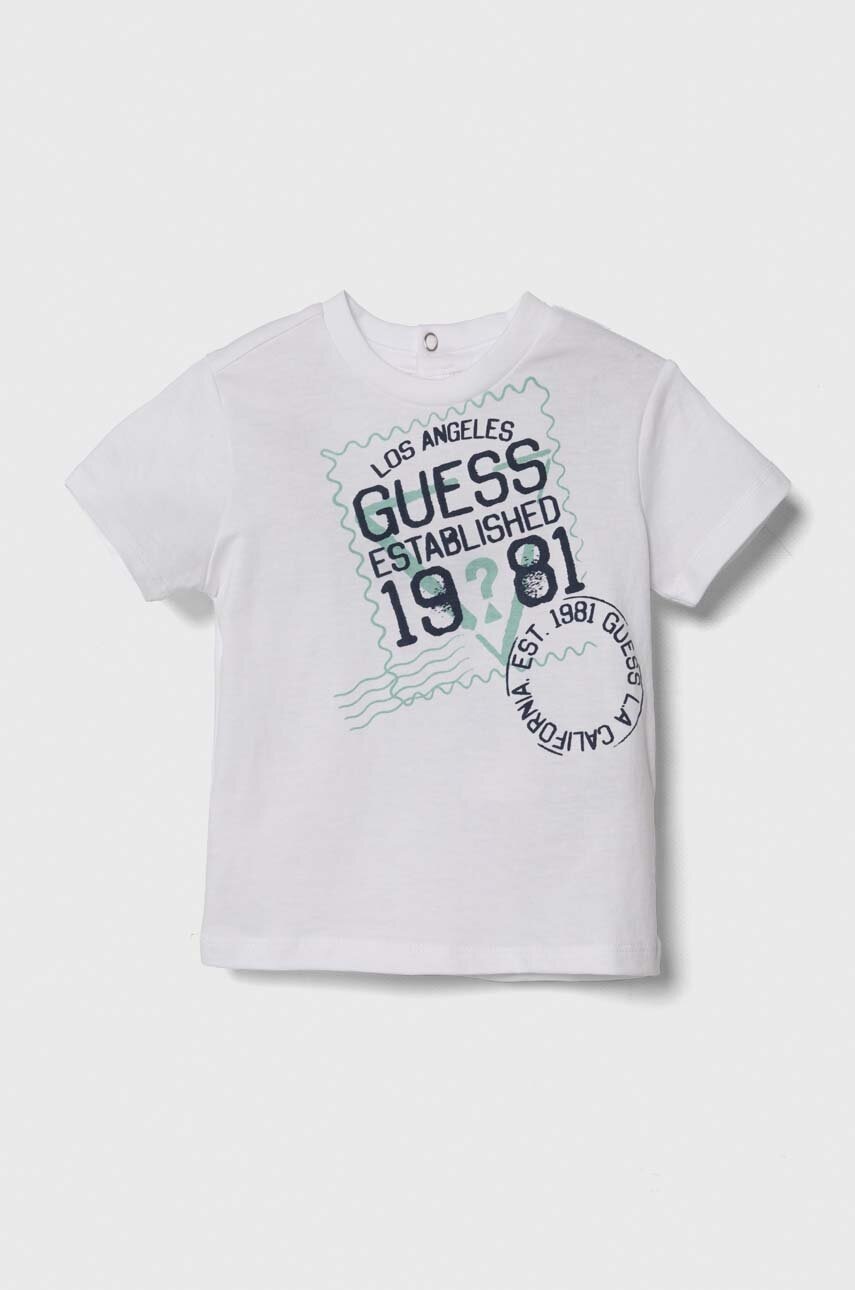 

Бебешка памучна тениска Guess в бяло с принт, Бял