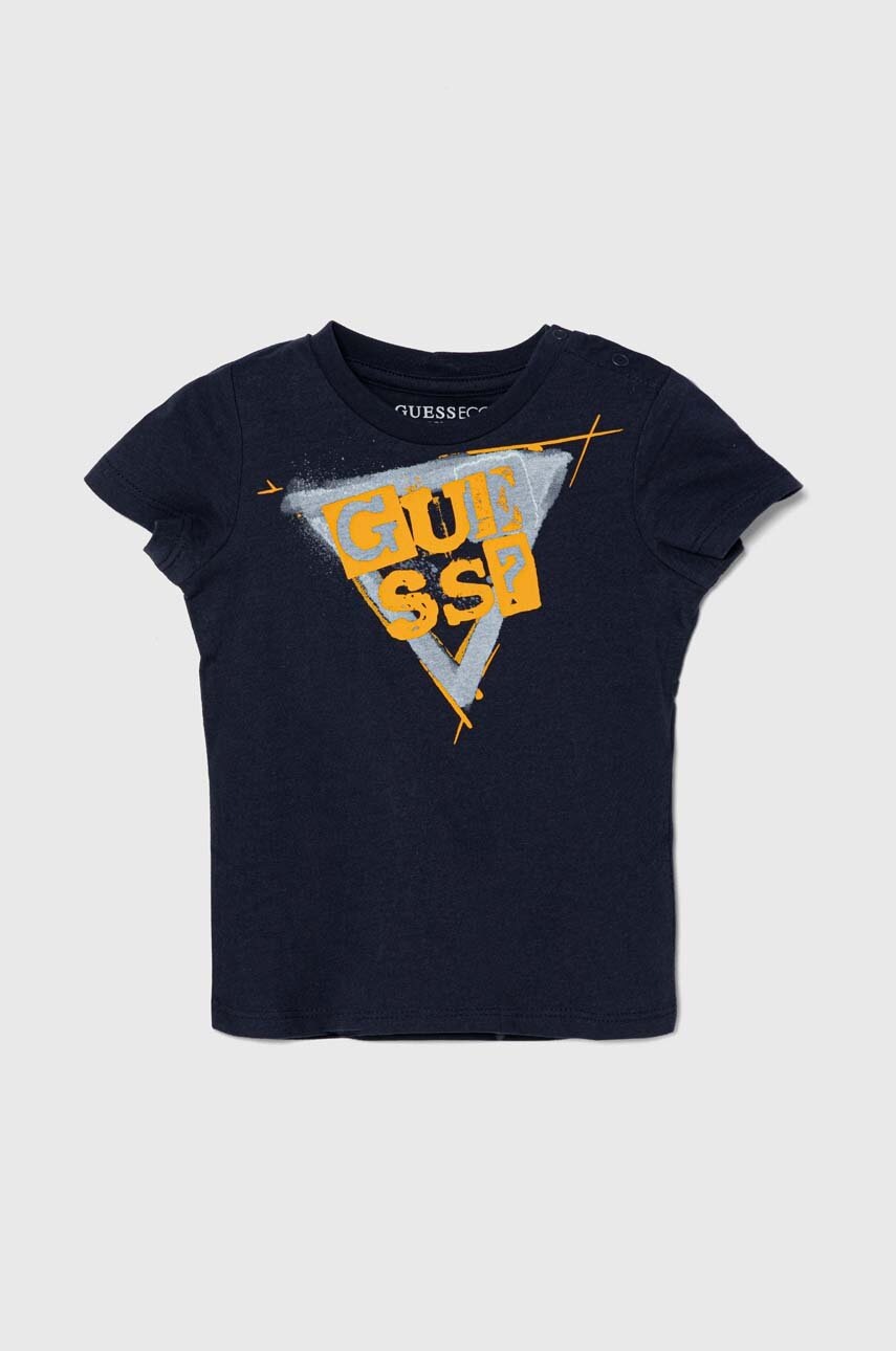 

Бебешка памучна тениска Guess в тъмносиньо с принт, Тъмносин