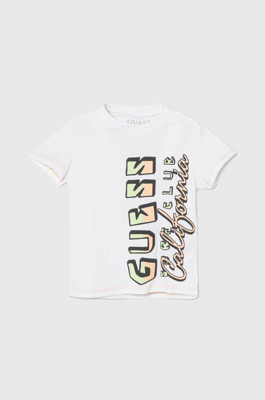 

Детска памучна тениска Guess в бяло с принт, Бял