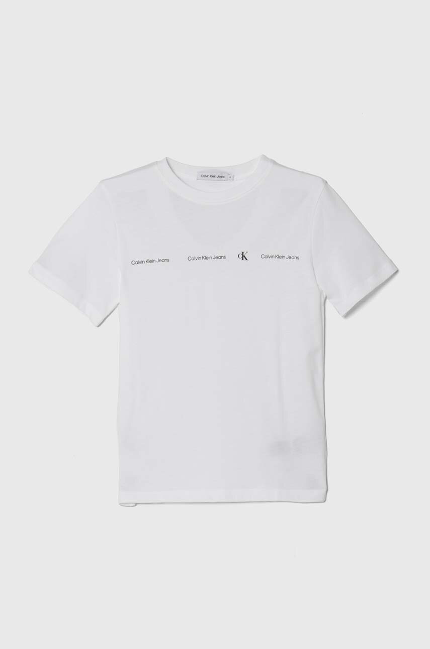 

Детска памучна тениска Calvin Klein Jeans в бяло с принт, Бял