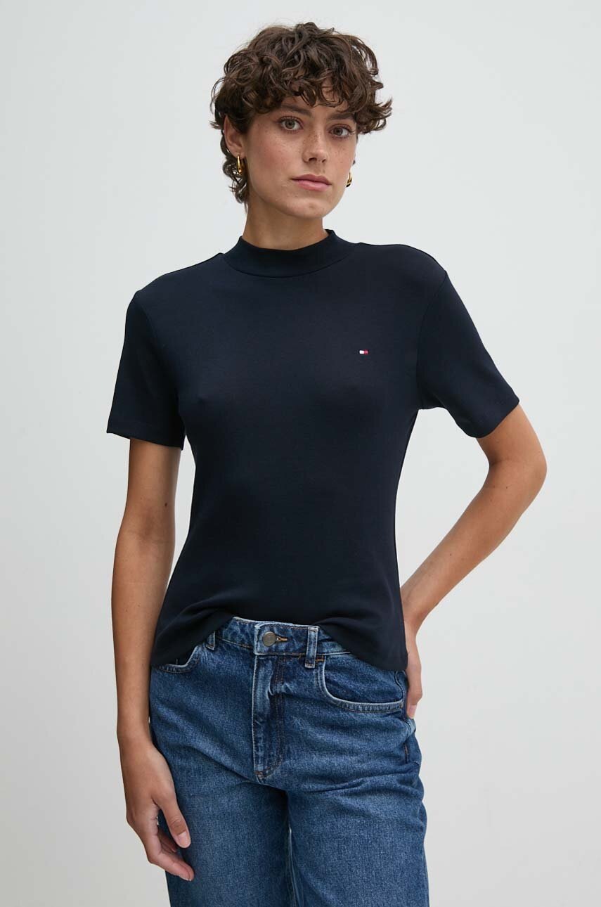 

Памучна тениска Tommy Hilfiger в тъмносиньо с ниско поло, Тъмносин