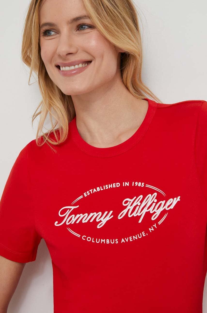 

Хлопковая футболка Tommy Hilfiger женский цвет красный
