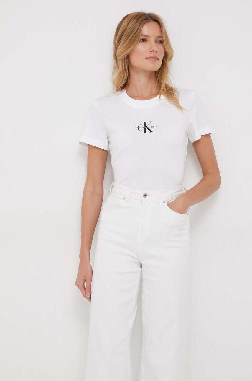 Levně Bavlněné tričko Calvin Klein Jeans bílá barva, J20J222564
