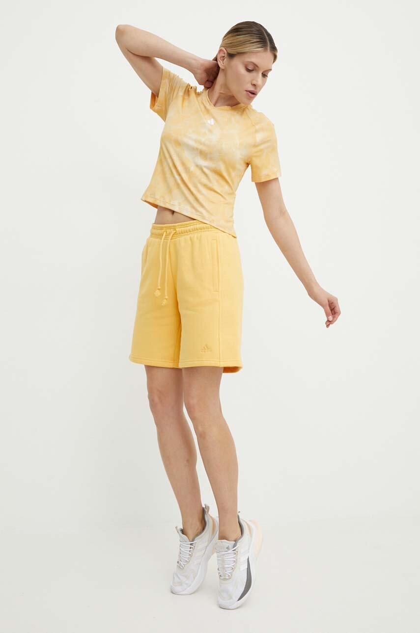 Μπλουζάκι προπόνησης adidas Performance Flower χρώμα: κίτρινο, IS2181 φωτογραφία