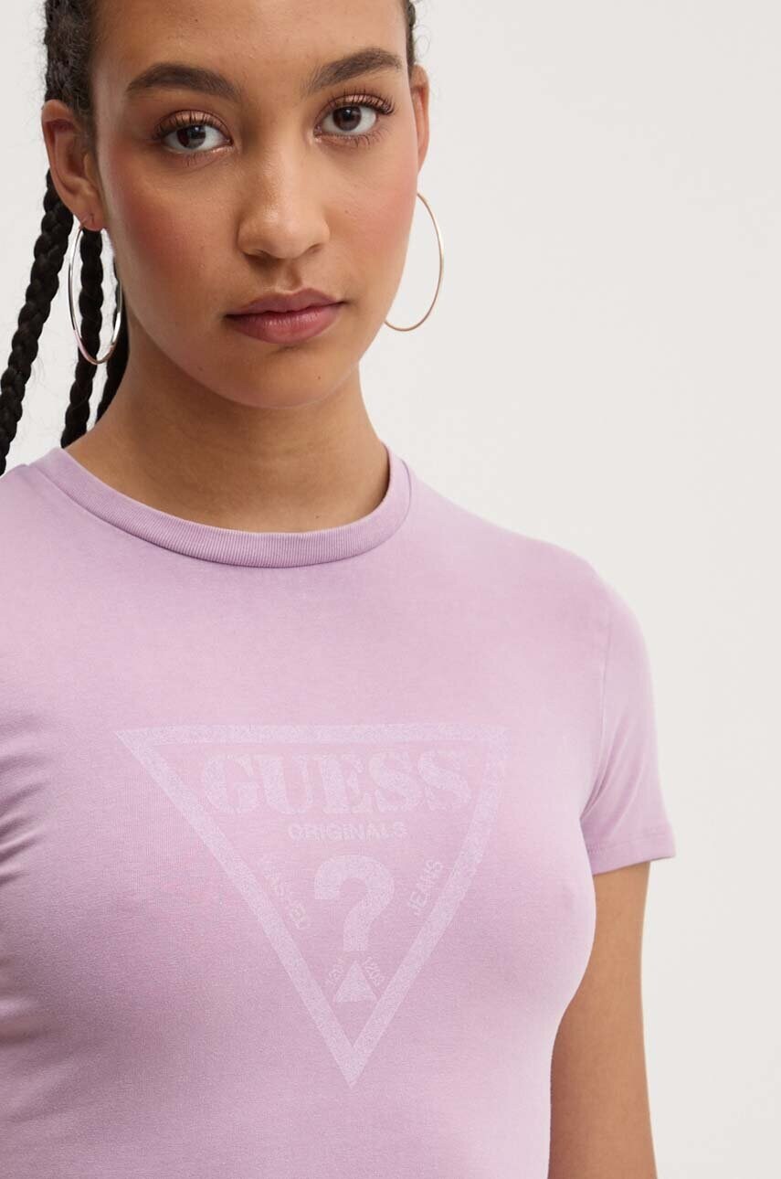 Levně Tričko Guess Originals fialová barva