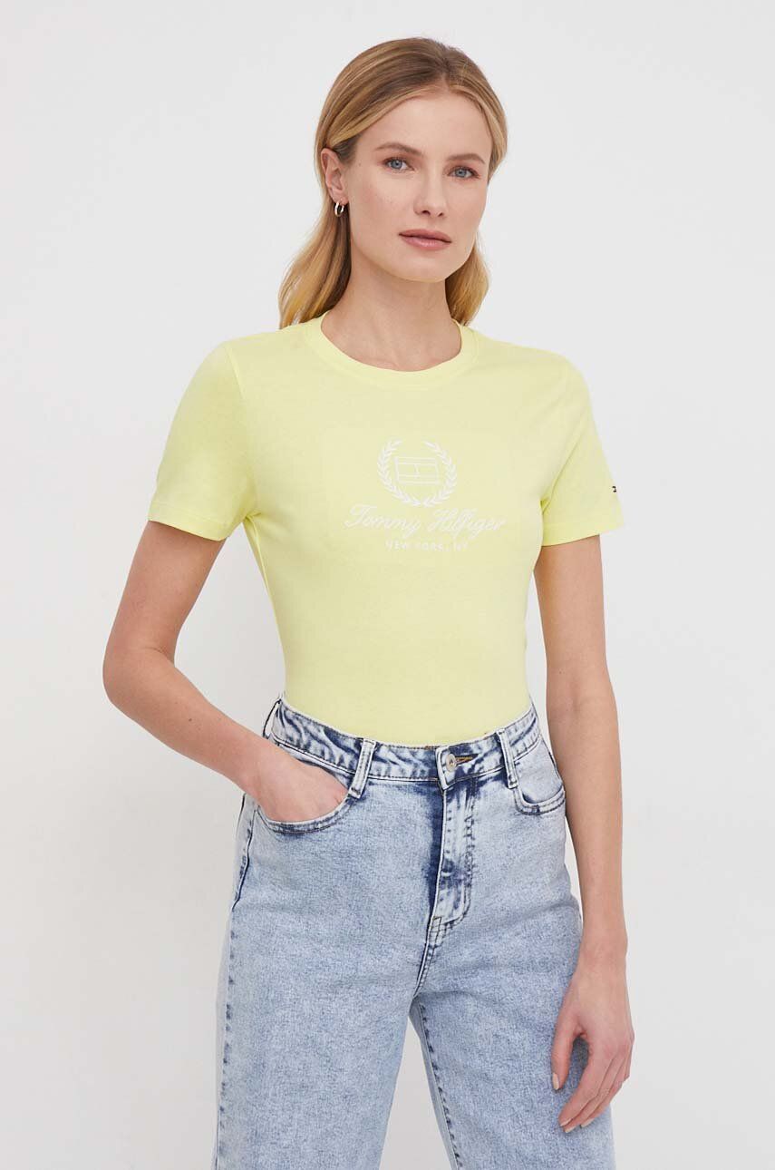 Levně Bavlněné tričko Tommy Hilfiger žlutá barva