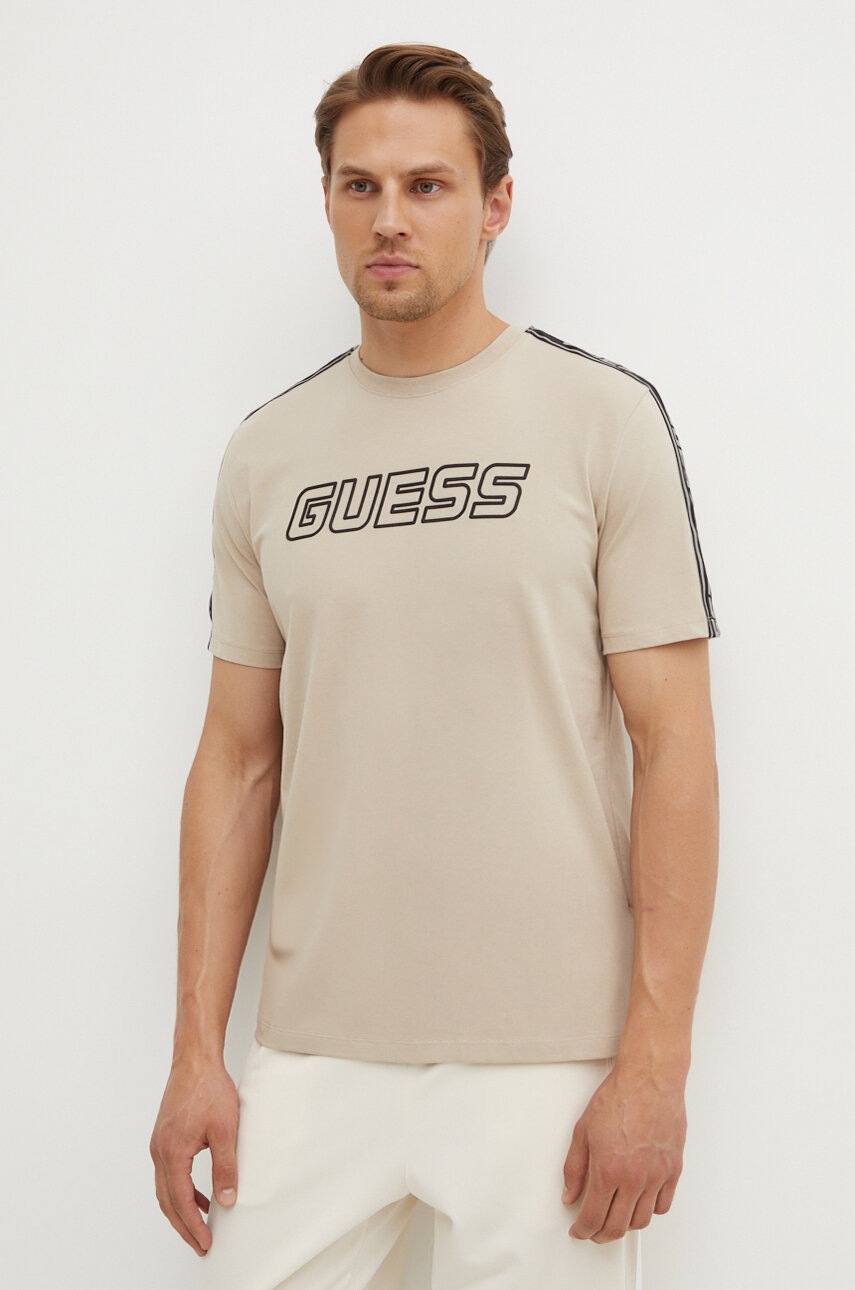 

Тениска Guess ARLO в бежово с апликация Z4GI18 J1314, Бежов