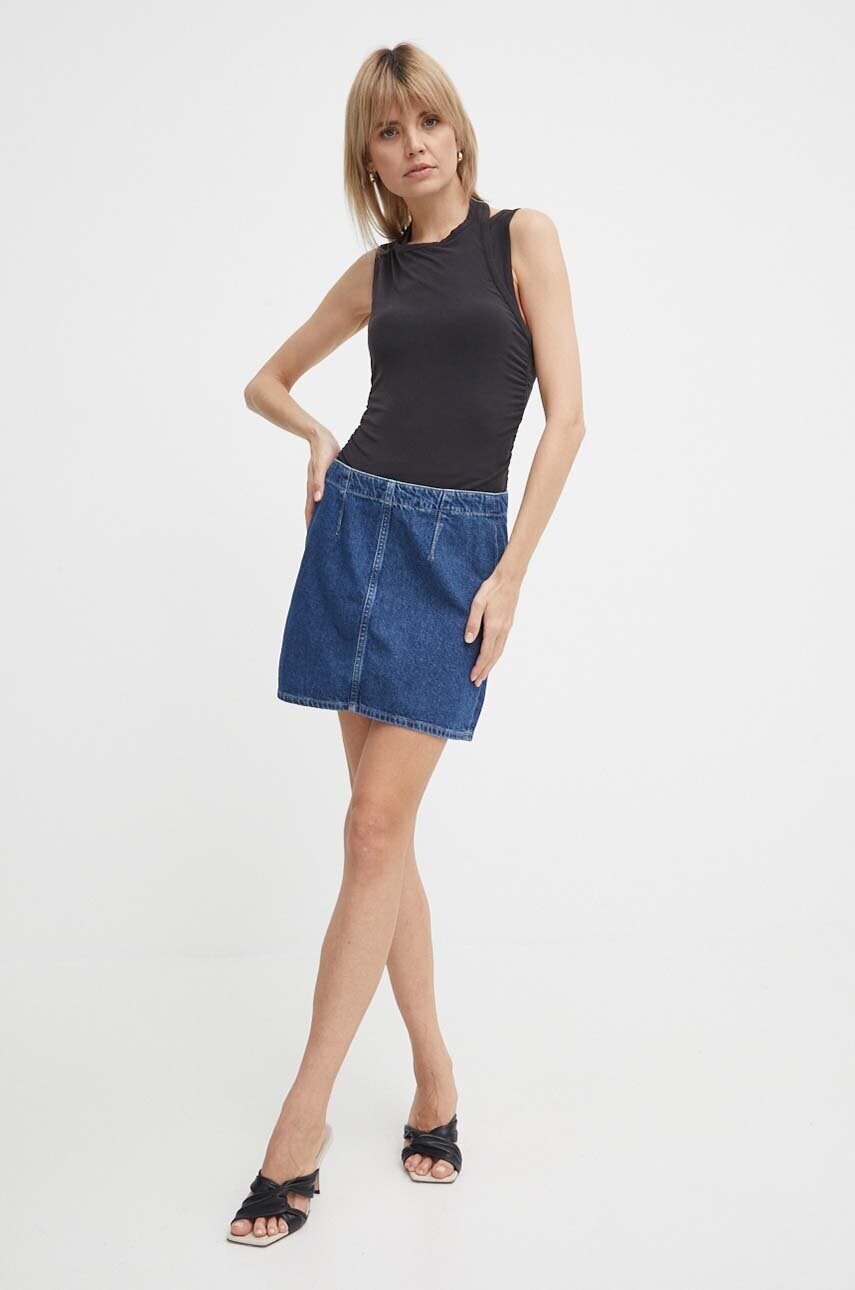 Топ Calvin Klein Jeans жіночий колір чорний J20J223115