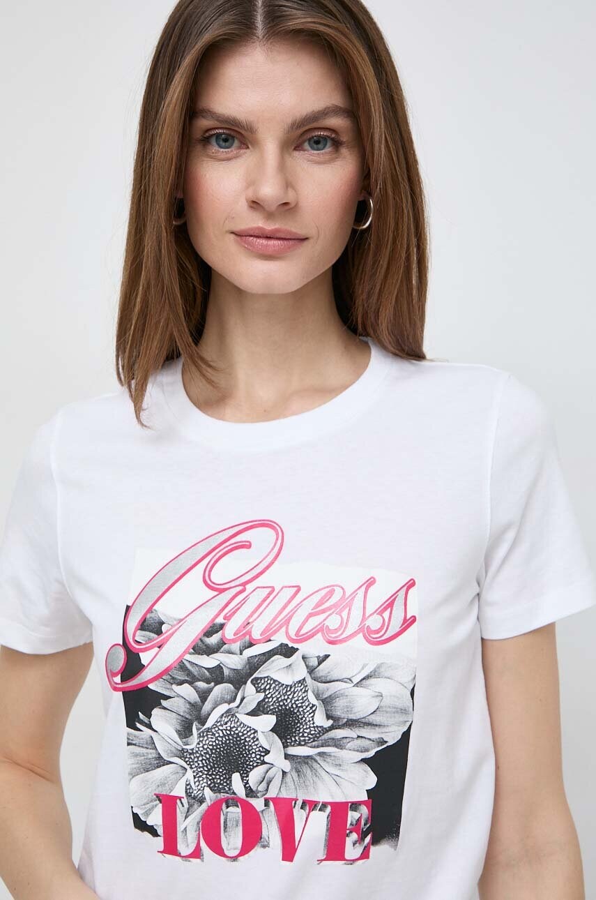 

Памучна тениска Guess COLLAGE в бежово W4GI17 I3Z14, Бежов