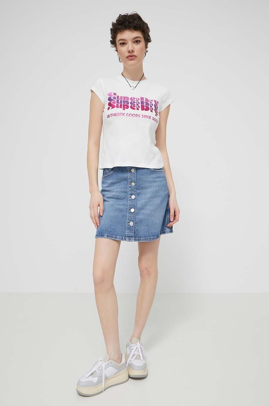 Βαμβακερό μπλουζάκι Superdry γυναικεία, χρώμα: μπεζ φωτογραφία