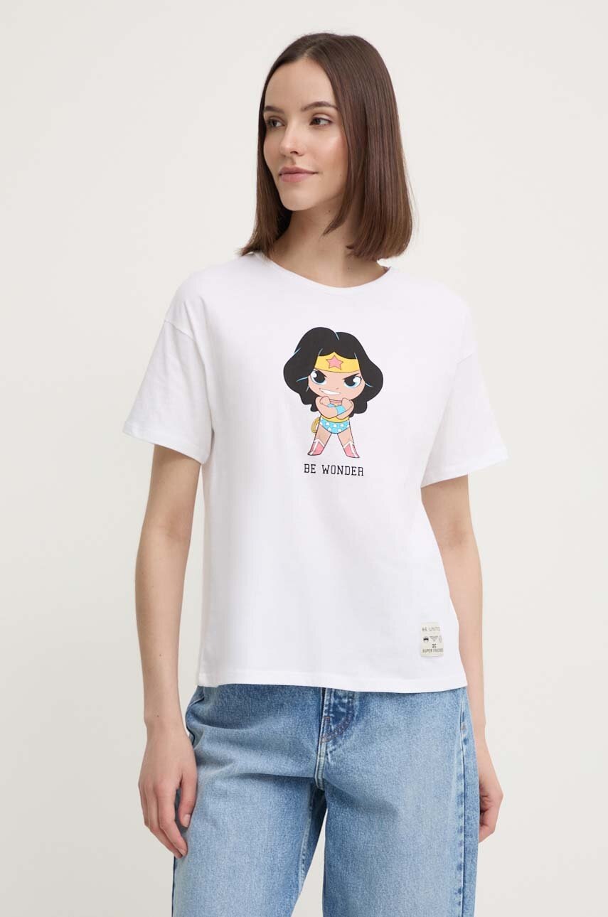

Памучна тениска United Colors of Benetton x DC в бяло 30963M06E, Бял