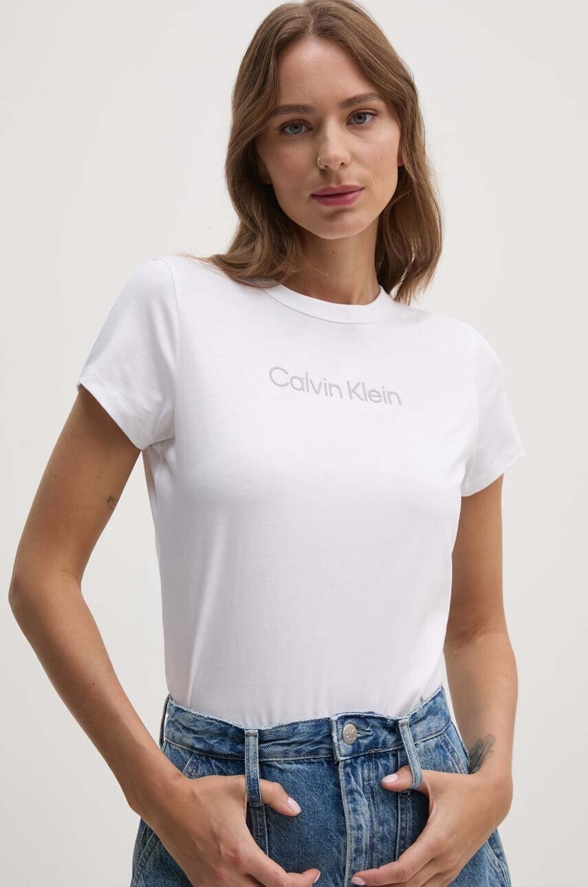 

Памучна тениска Calvin Klein в бяло K20K207004, Бял
