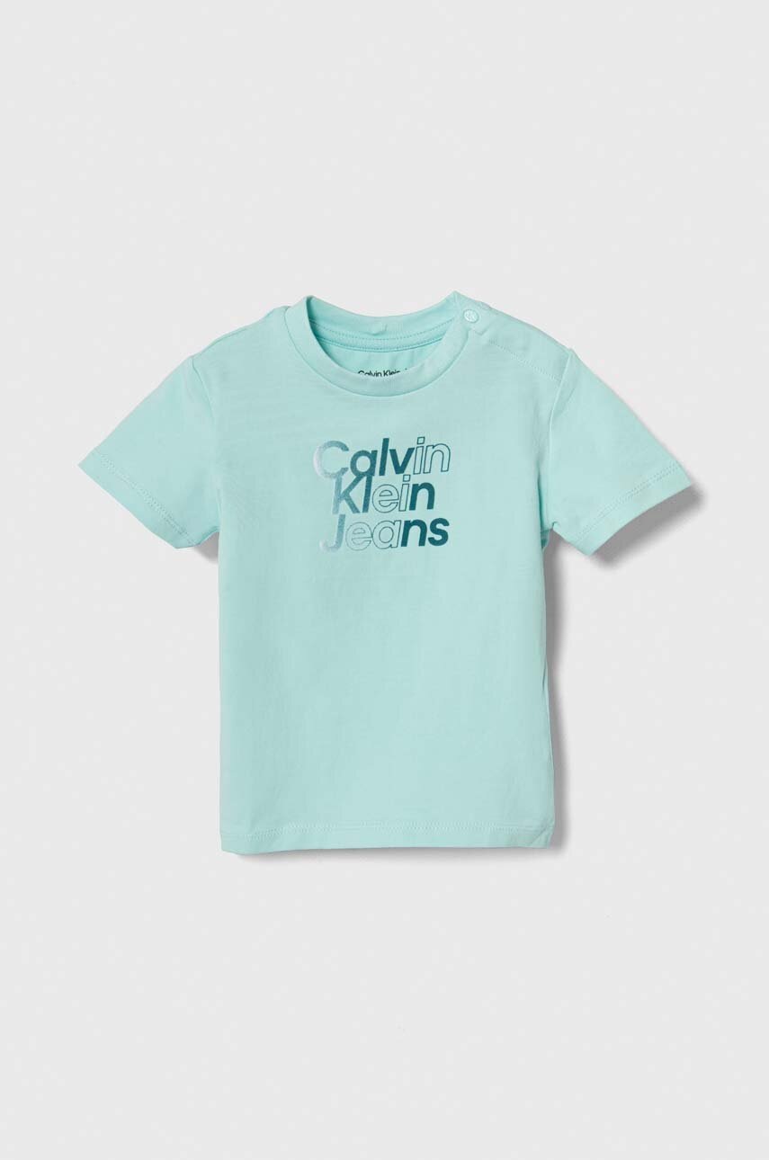 

Детска тениска Calvin Klein Jeans в тюркоазено с принт, Тюркоазен